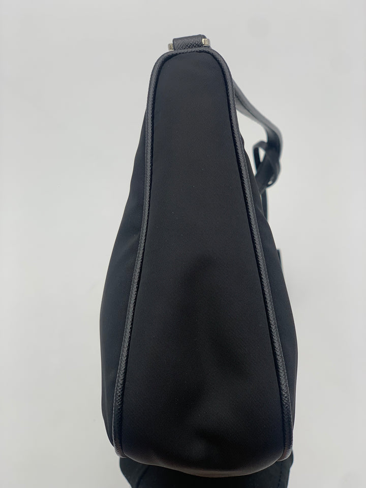 Prada Re-Edition 2005 Shoulder Bag in Nylon