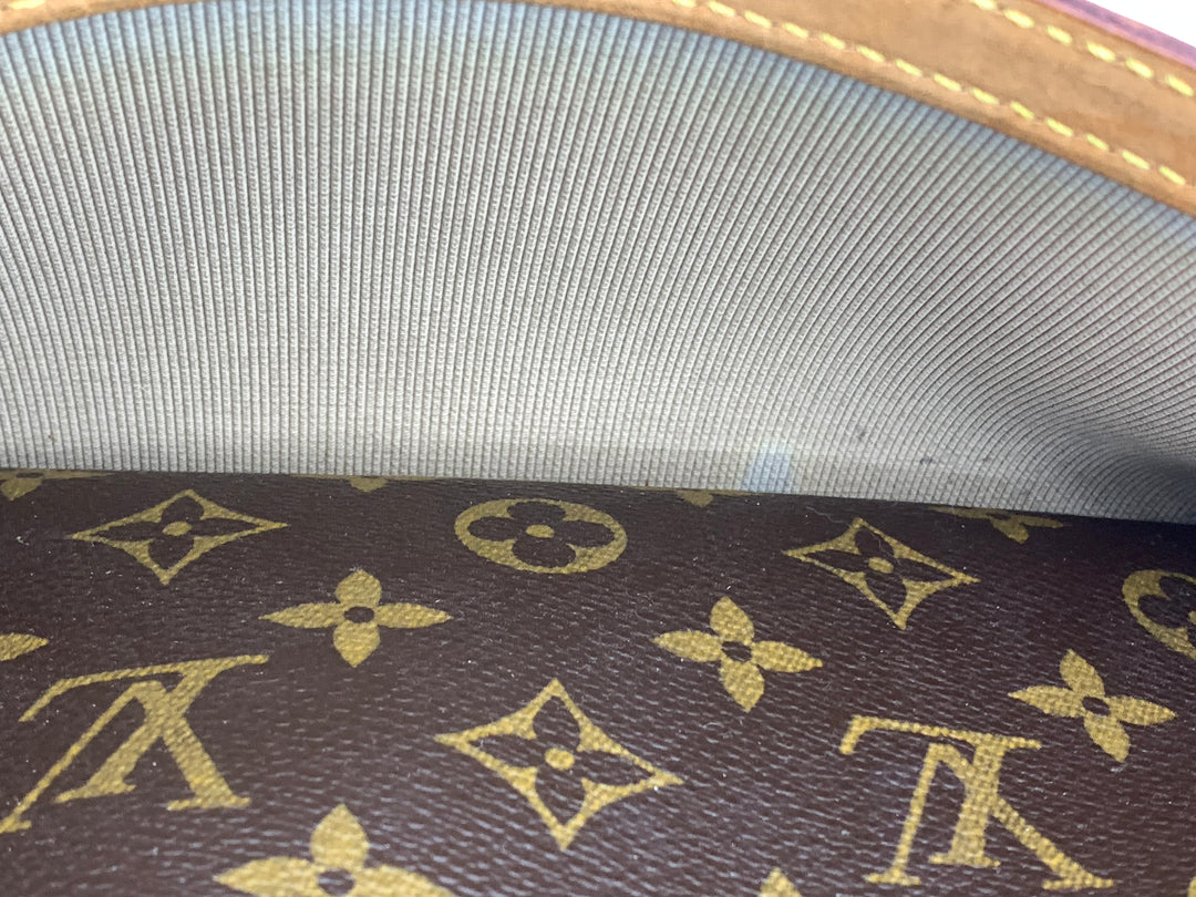 Louis Vuitton Monogram Reporters Bag