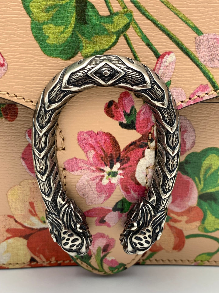 Gucci Dionysus GG Peach Blooms Shoulder Bag