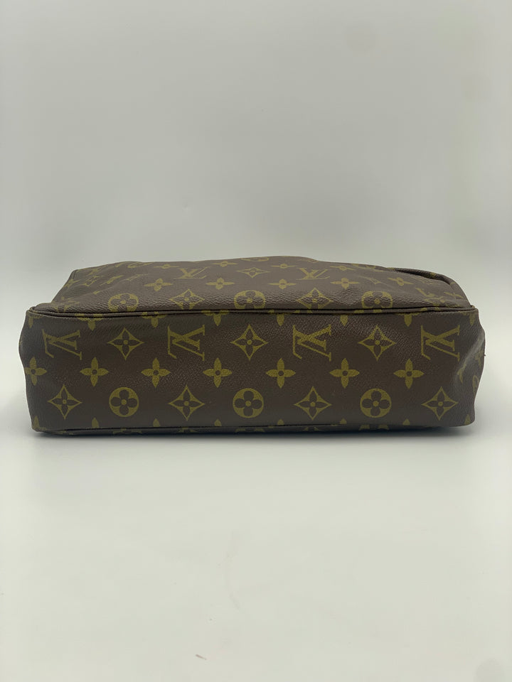 Louis Vuitton Monogram Trousse