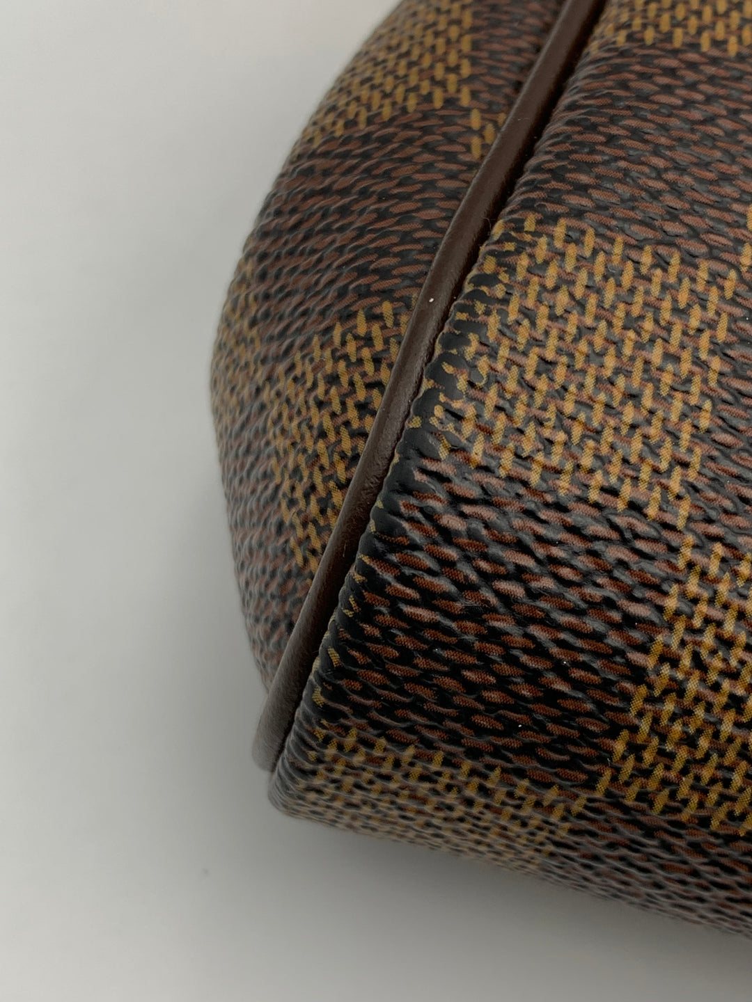 Louis Vuitton Damier Ebene Eva Clutch