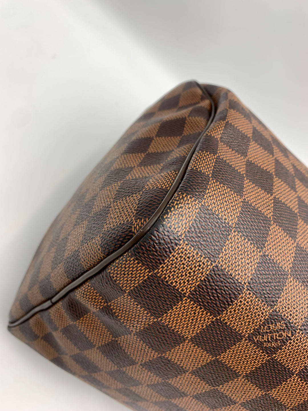 Louis Vuitton Damier Ebene Speedy 30