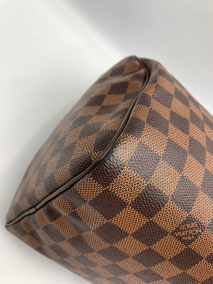 Louis Vuitton Damier Ebene Speedy 30