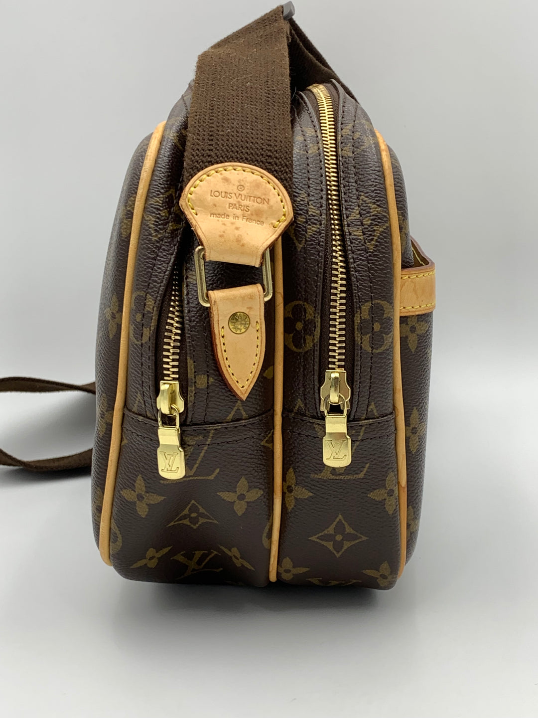 Louis Vuitton Monogram Reporters Bag