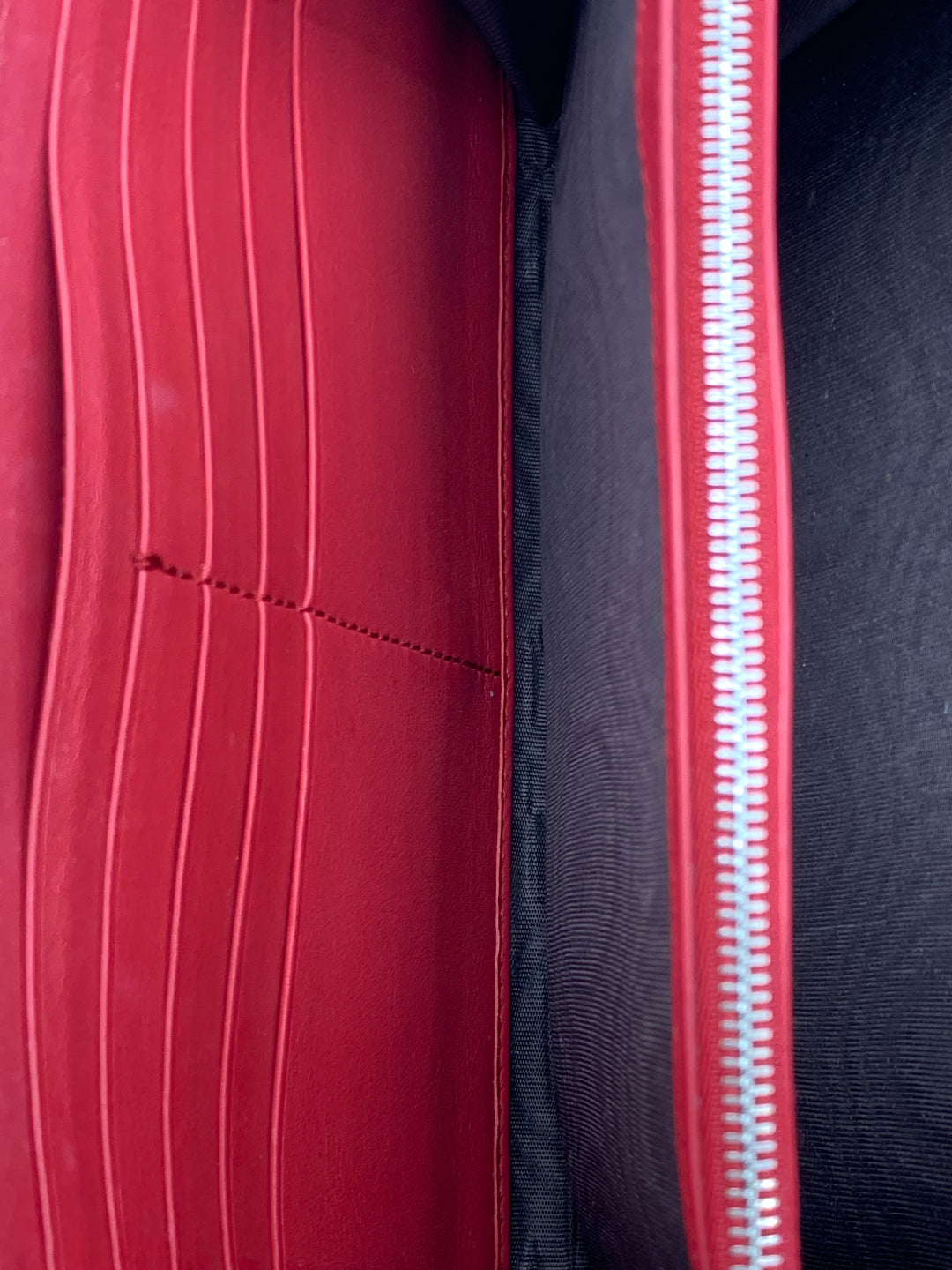 Gucci GG Supreme Dionysus Chain Wallet