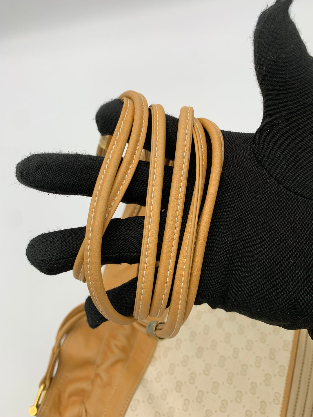 Gucci Micro GG White Vintage Bucket Bag with Pouch