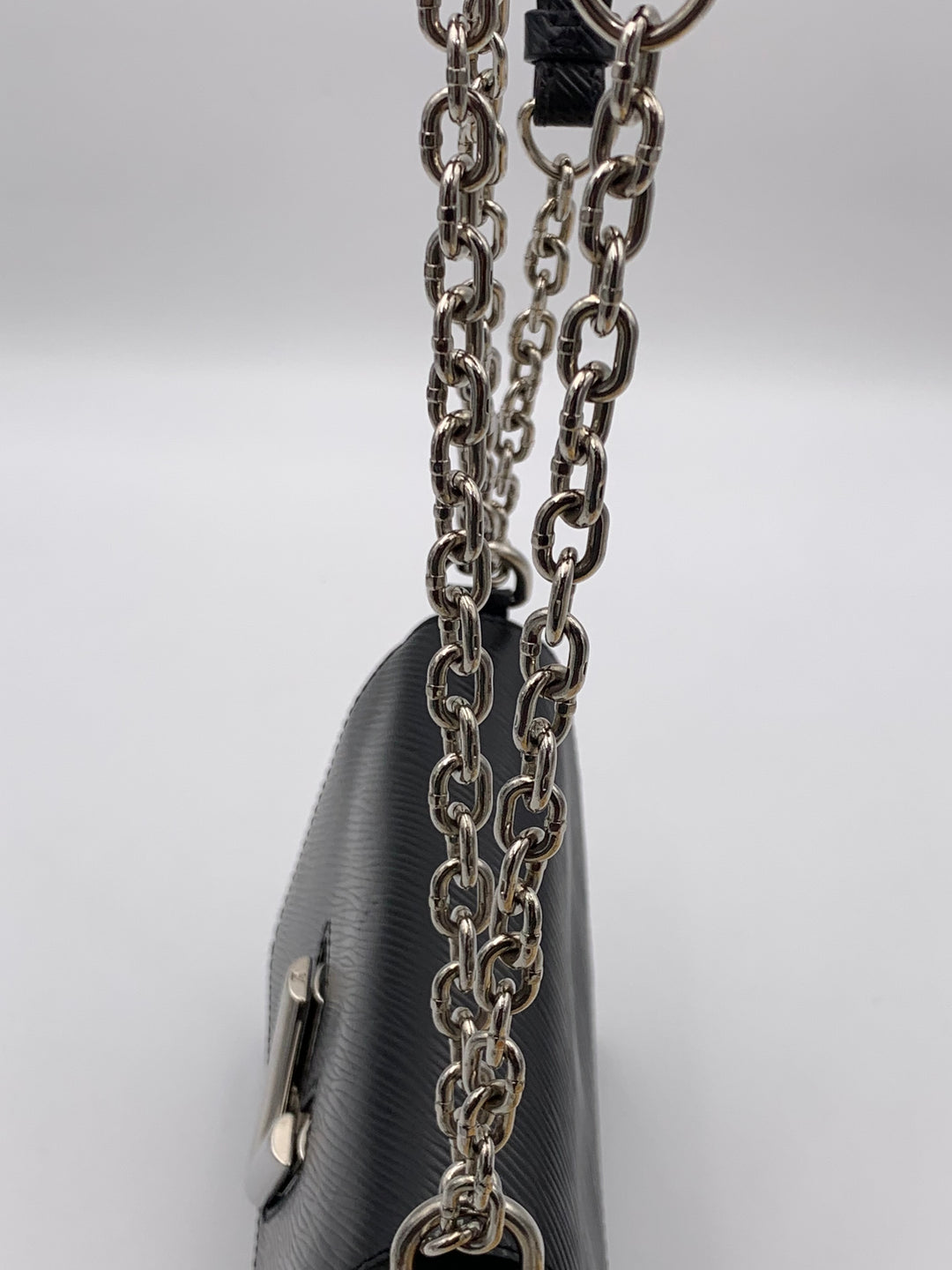 Louis Vuitton Epi Twist PM Shoulder Bag