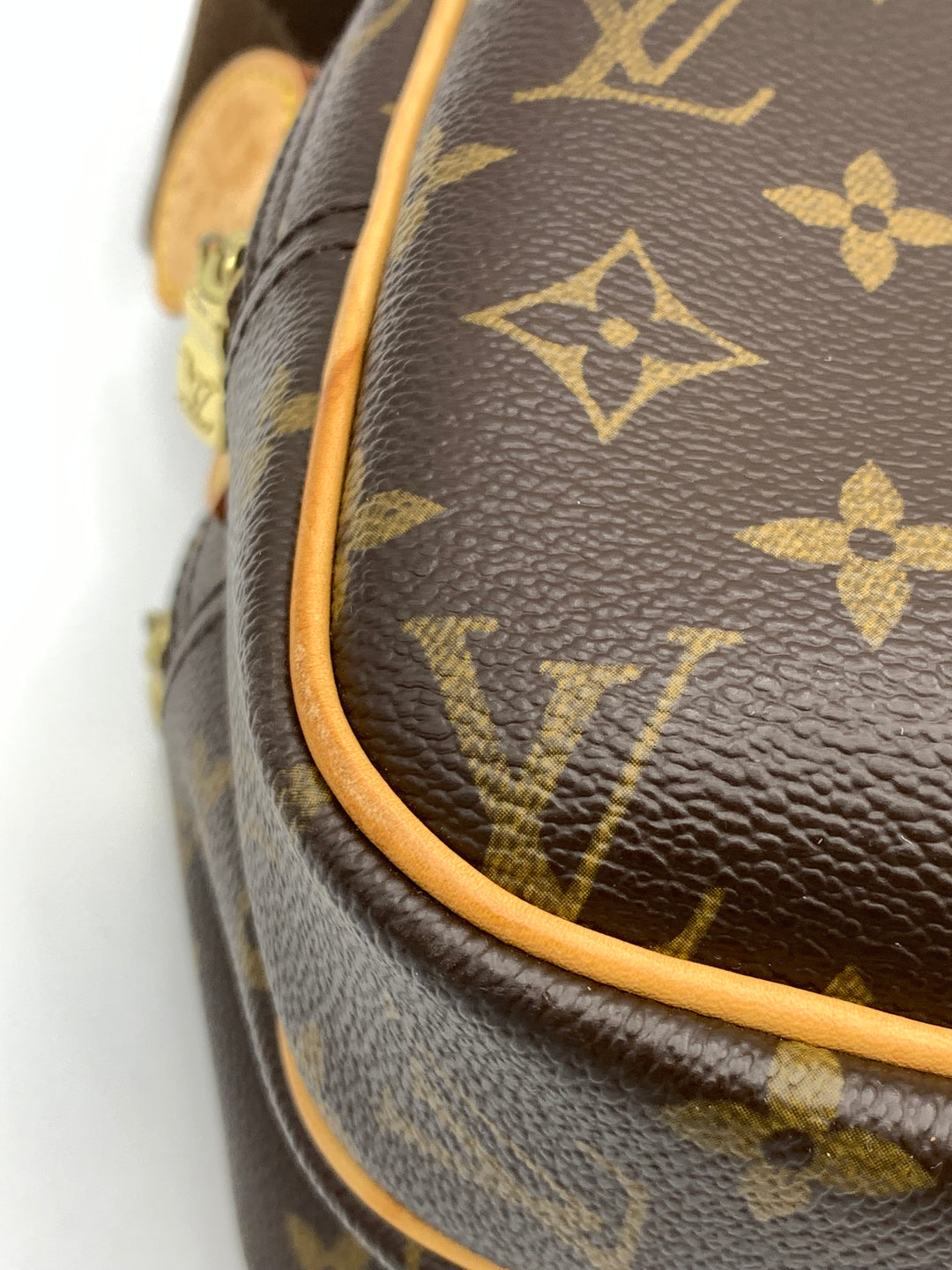 Louis Vuitton Monogram Reporters Bag