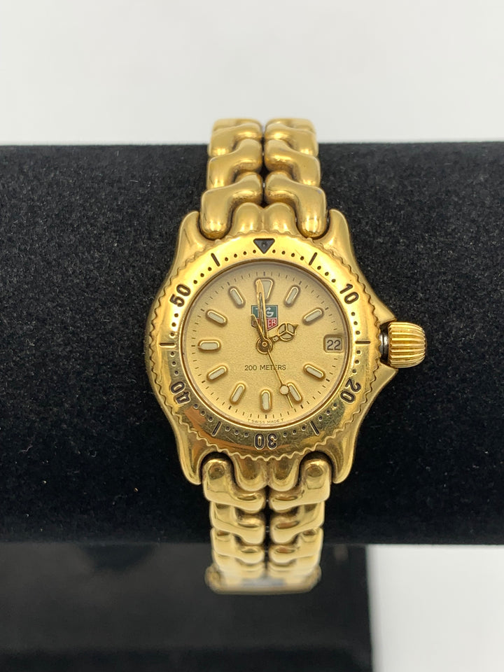 Tah Heuer Professional Gold-Plated Women's Wristwatch
