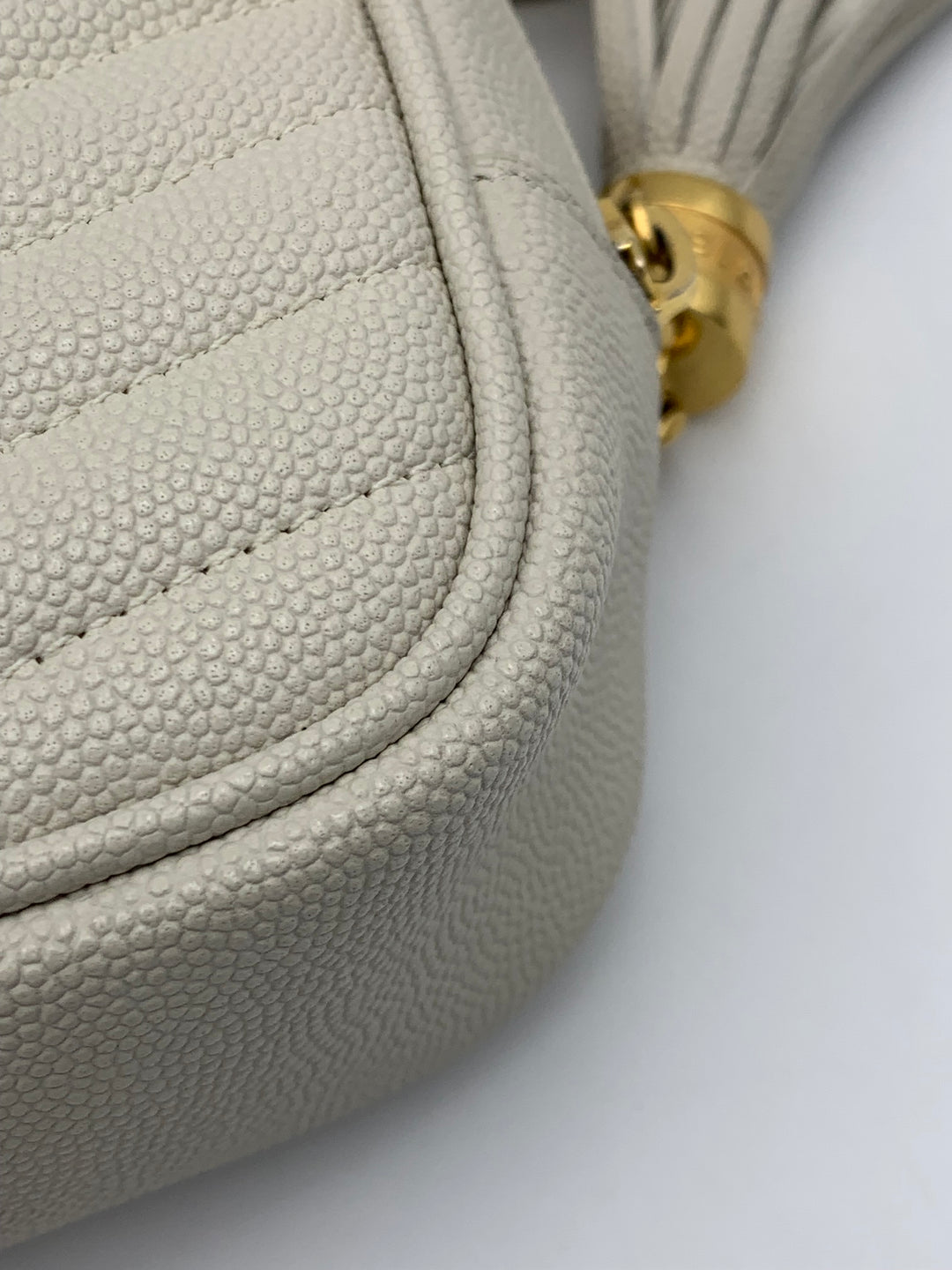 YSL Mini Lou Bag In Quilted Grain De Poudre Embossed Leather-White