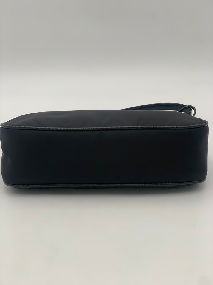 Prada Re-Edition 2005 Shoulder Bag in Nylon