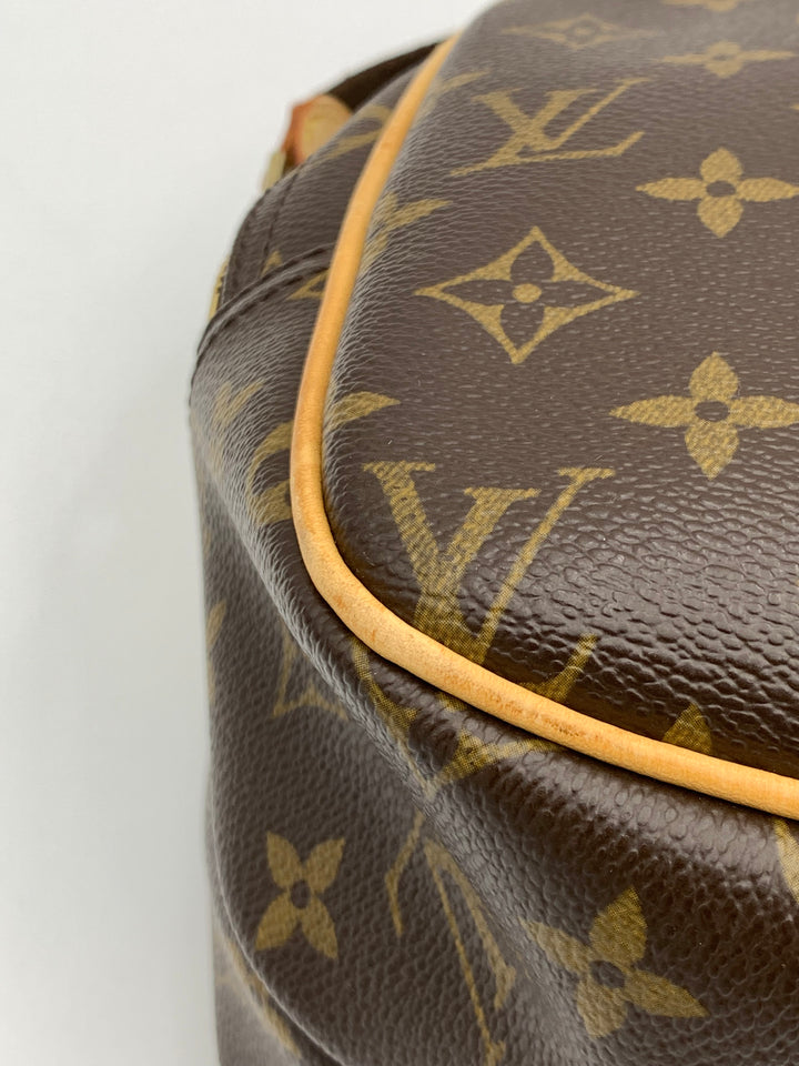 Louis Vuitton Monogram Reporters Bag