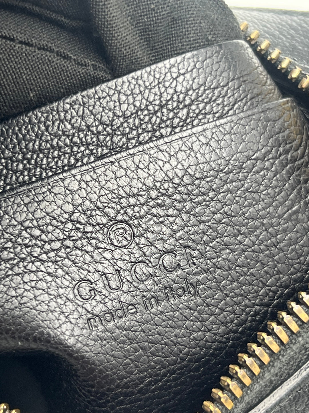 Gucci Aphrodite Small Chain Shoulder Bag