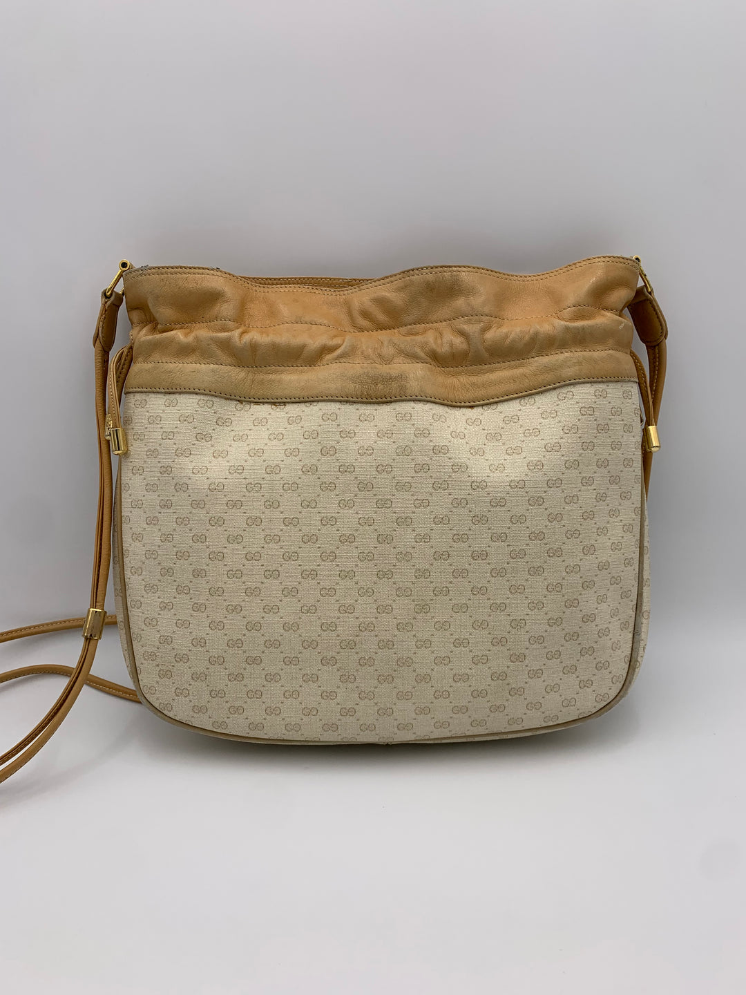 Gucci Micro GG White Vintage Bucket Bag with Pouch