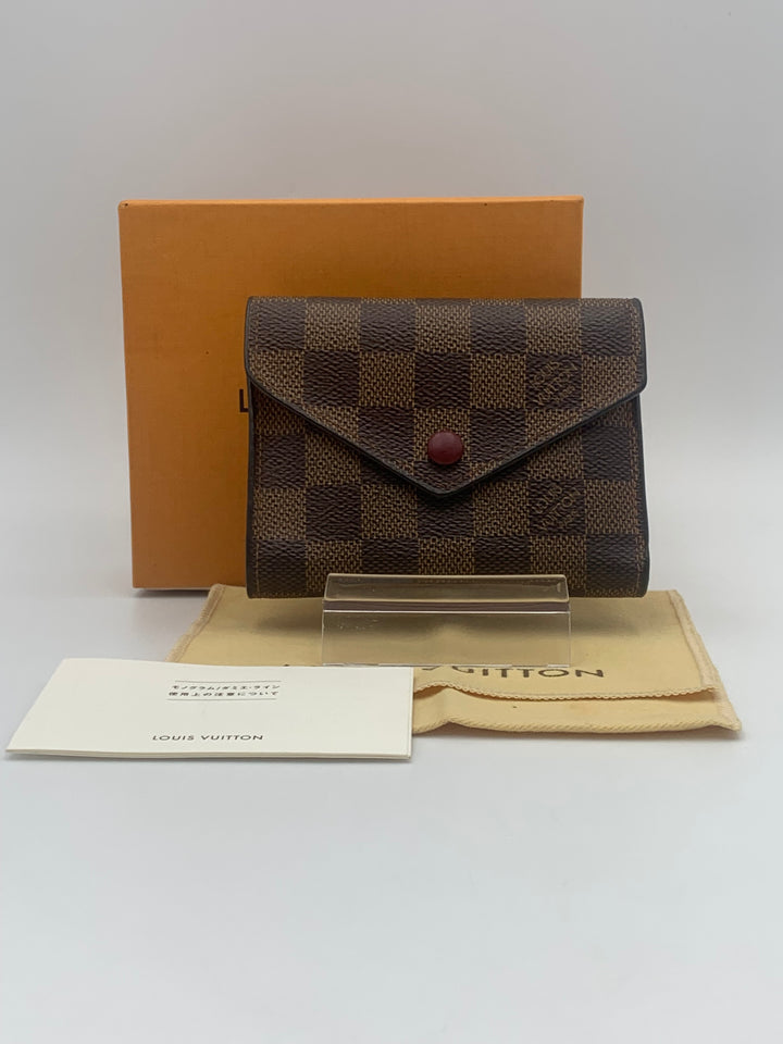 Louis Vuitton Damier Ebene Victorine Wallet