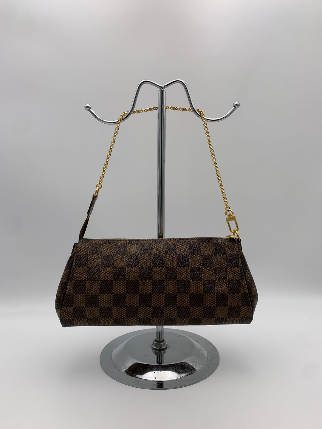 Louis Vuitton Damier Ebene Eva Clutch