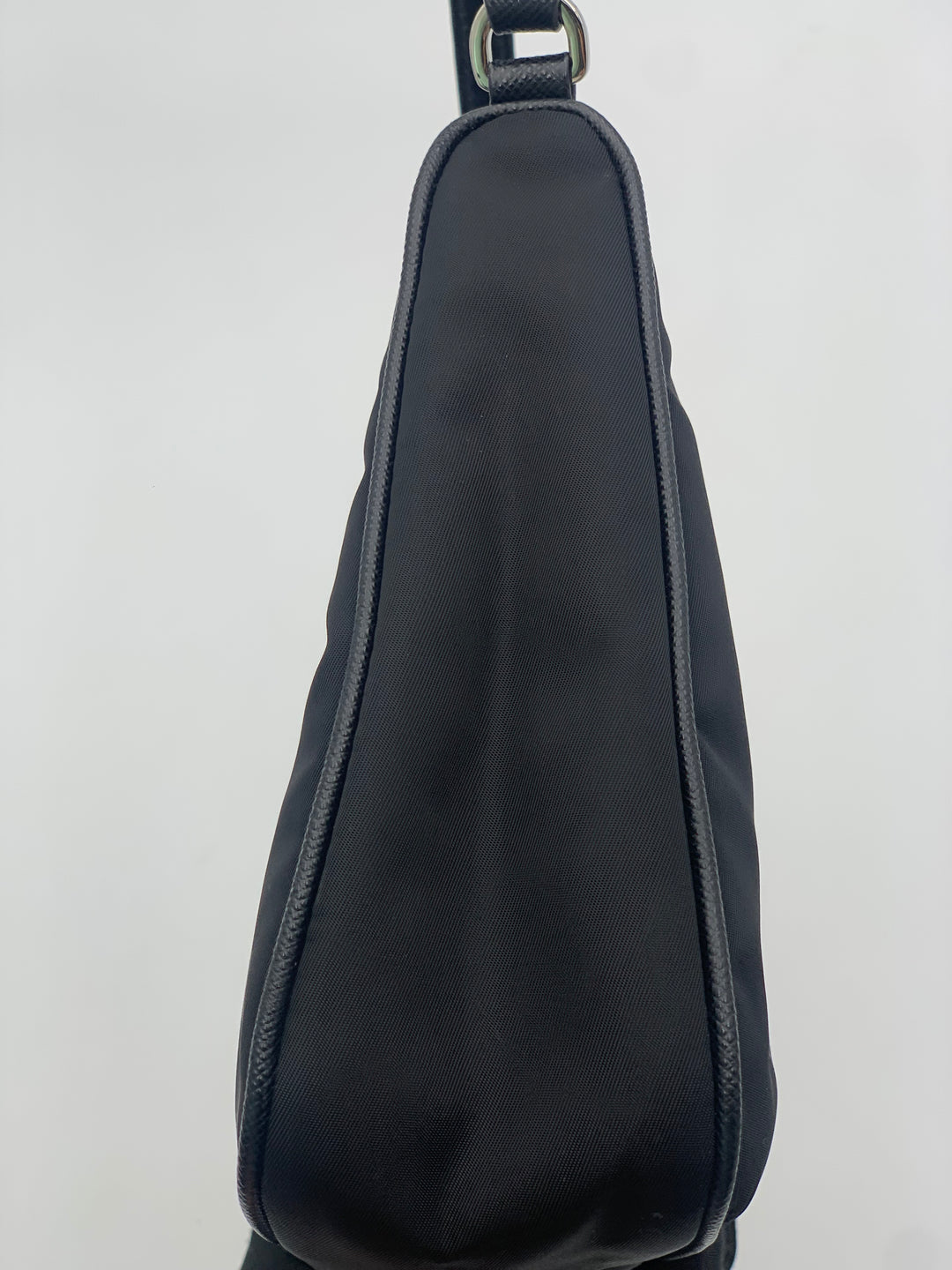 Prada Re-Edition 2005 Shoulder Bag in Nylon