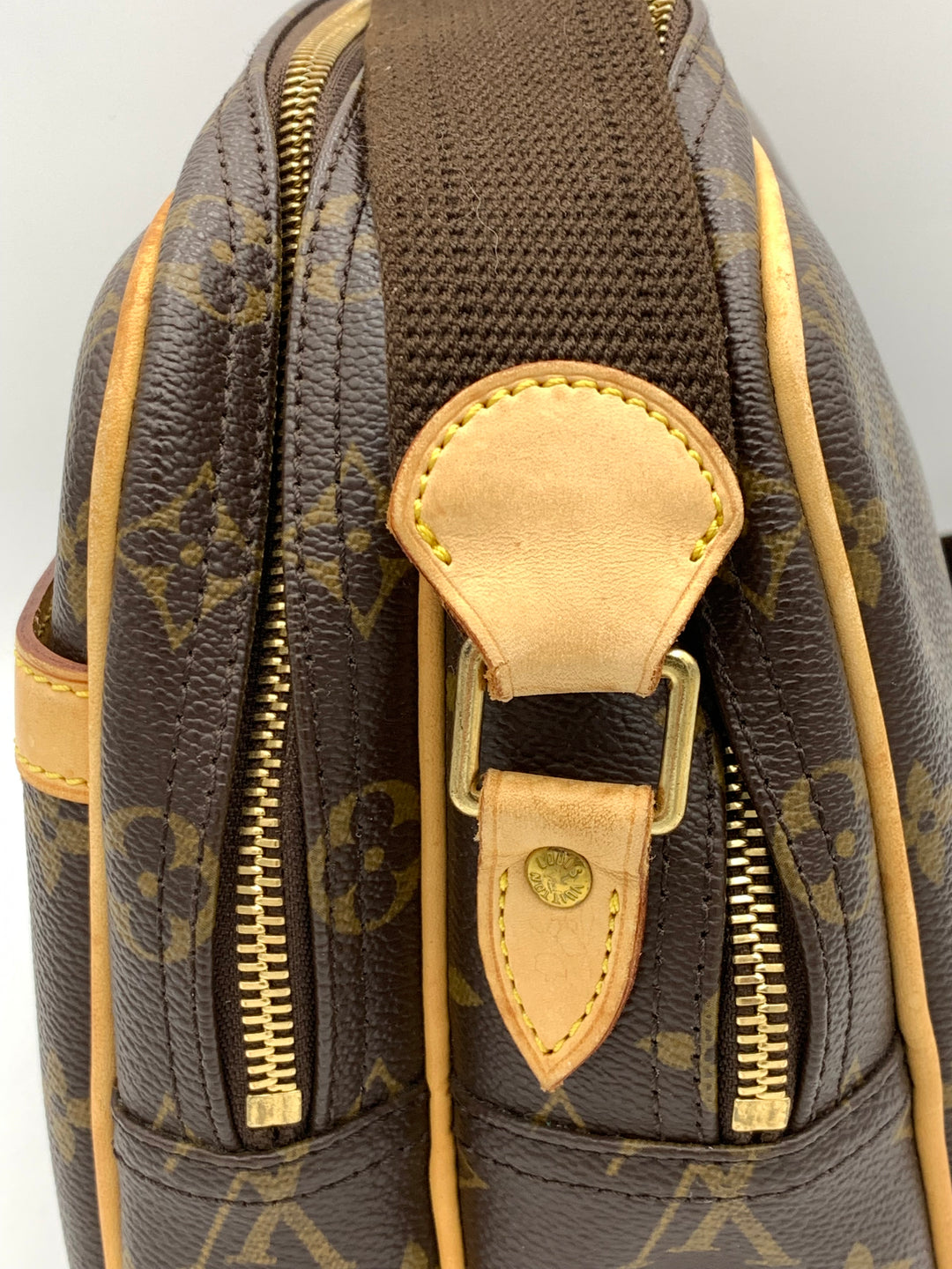 Louis Vuitton Monogram Reporters Bag