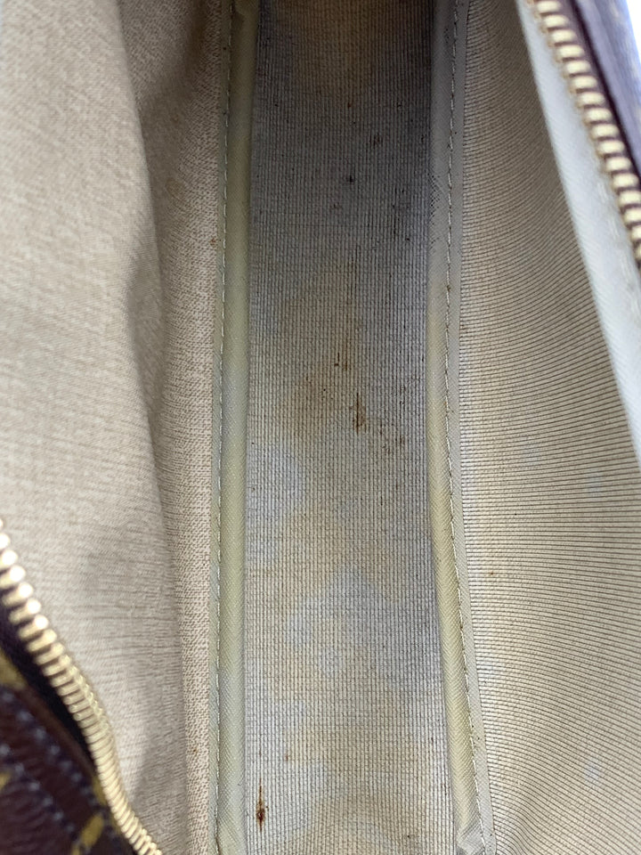 Louis Vuitton Monogram Reporters Bag