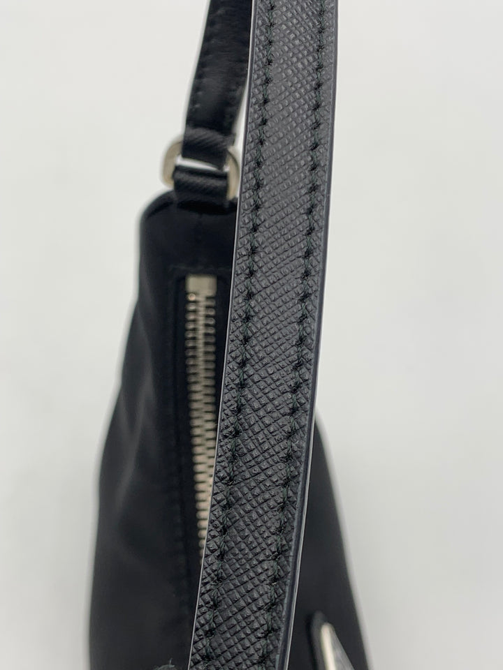 Prada Re-Edition 2005 Shoulder Bag in Nylon