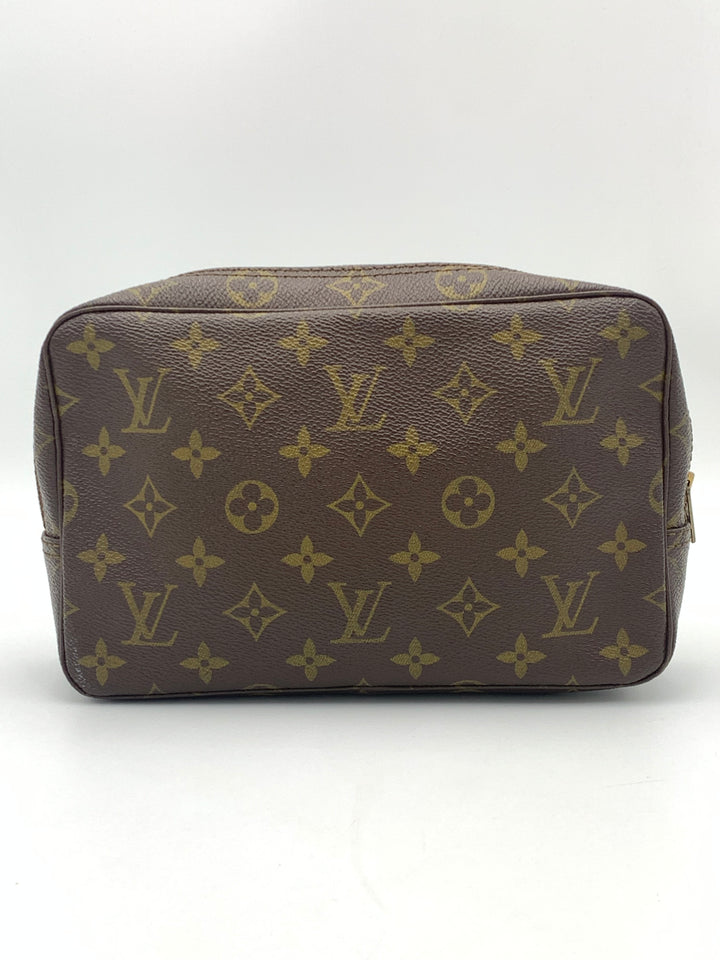 Louis Vuitton Monogram Toiletry Pouch 23