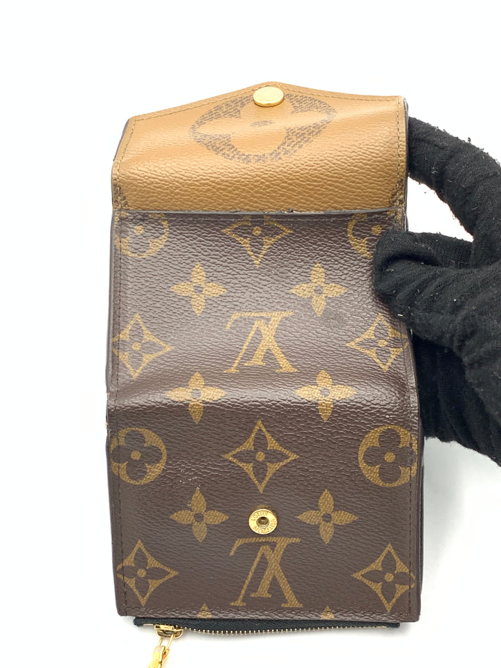 Louis Vuitton Monogram Reverse Zoe Wallet