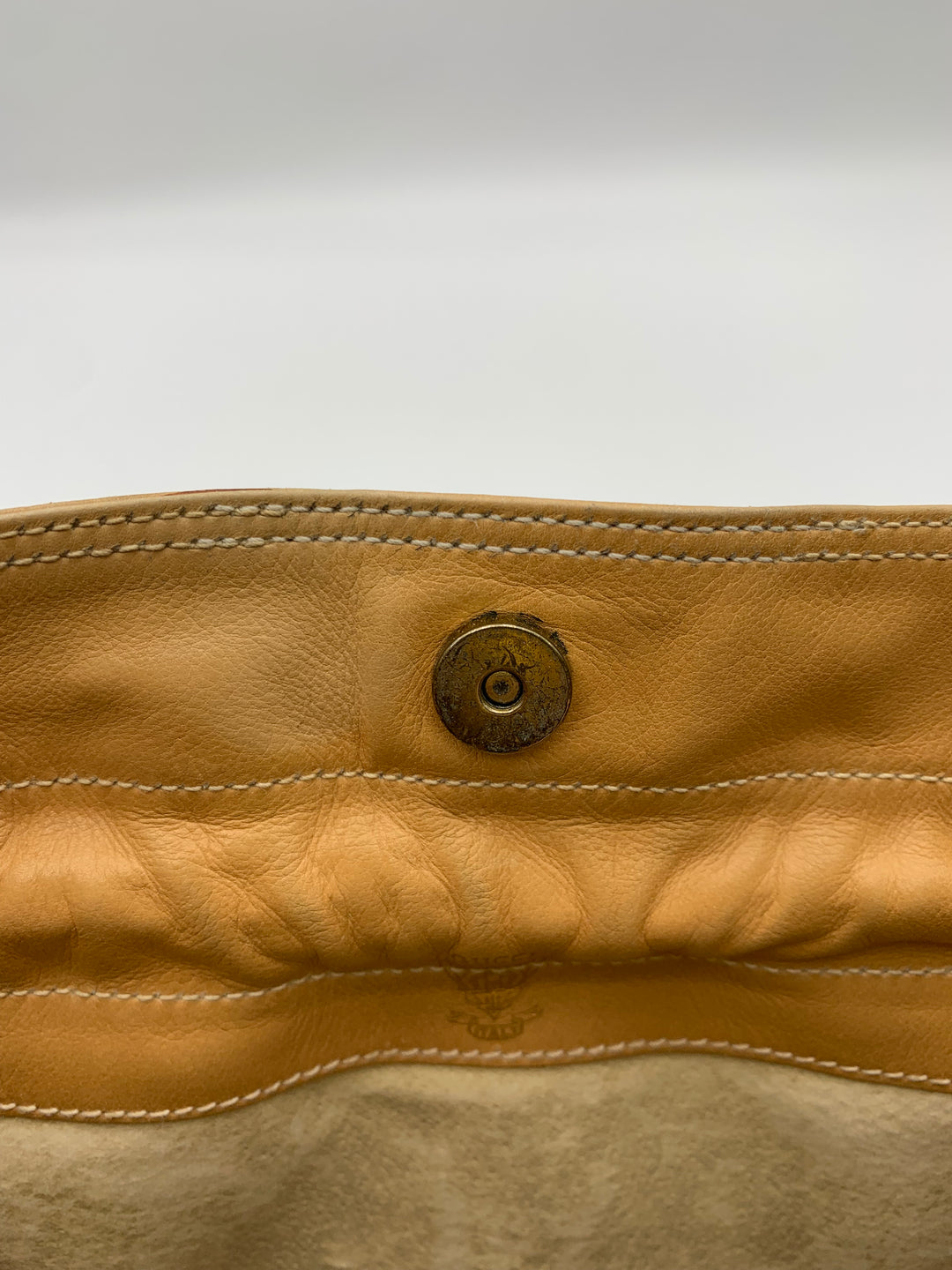 Gucci Micro GG White Vintage Bucket Bag with Pouch