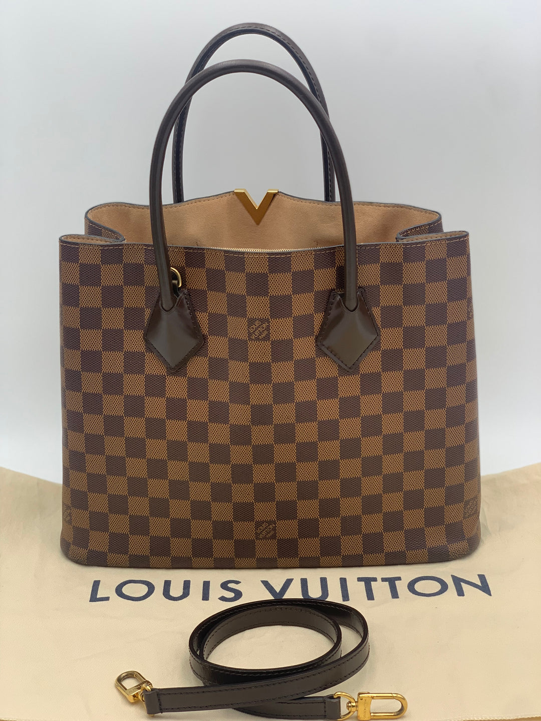 Louis Vuitton Damier Ebene Kensington V