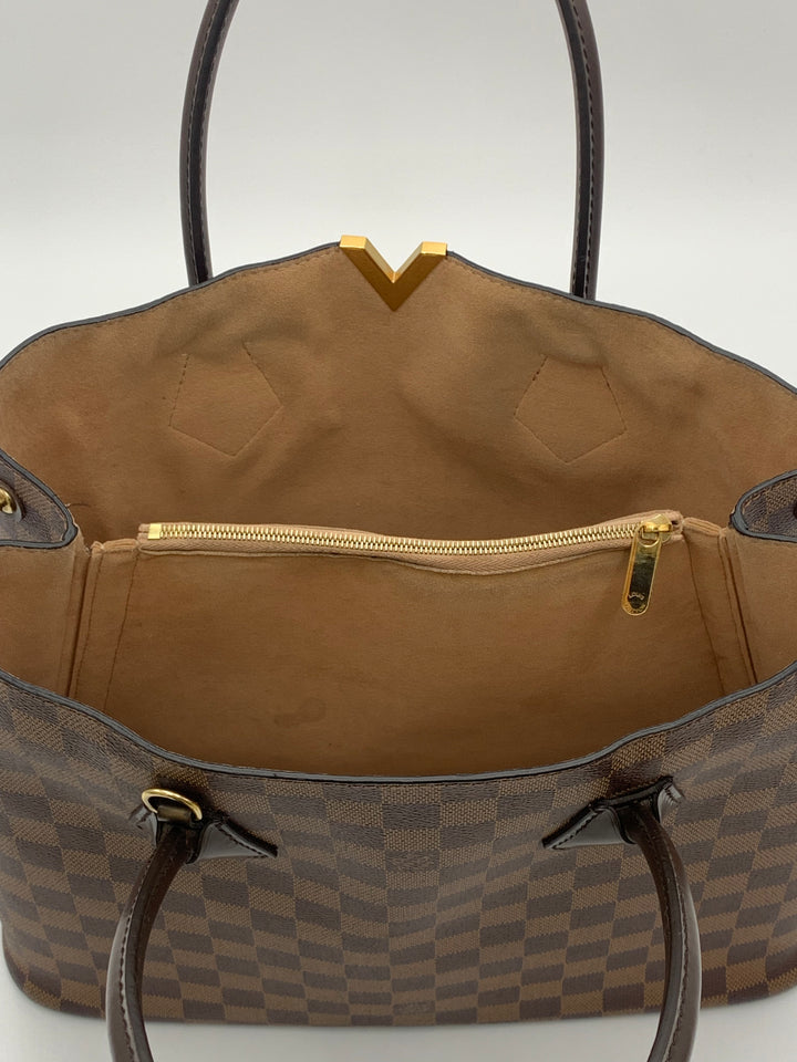 Louis Vuitton Damier Ebene Kensington V