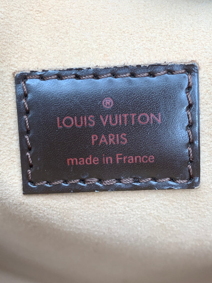 Louis Vuitton Damier Ebene Kensington V