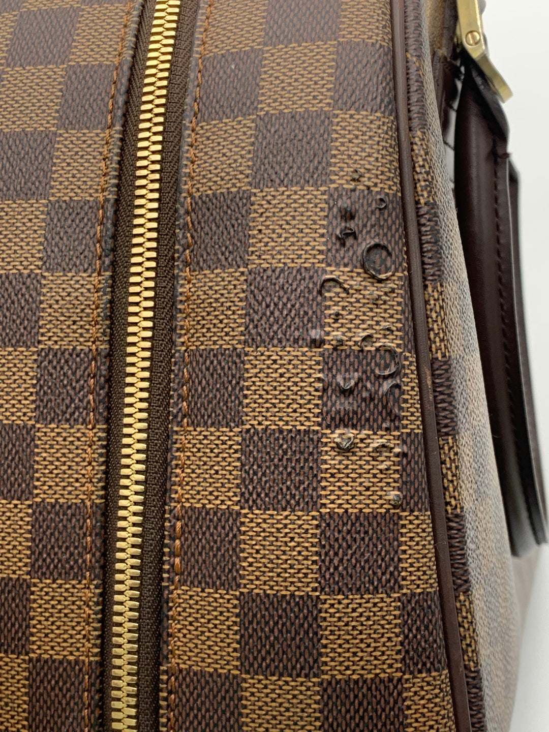 Louis Vuitton Damier Ebene Nolita Bag (SP0074)