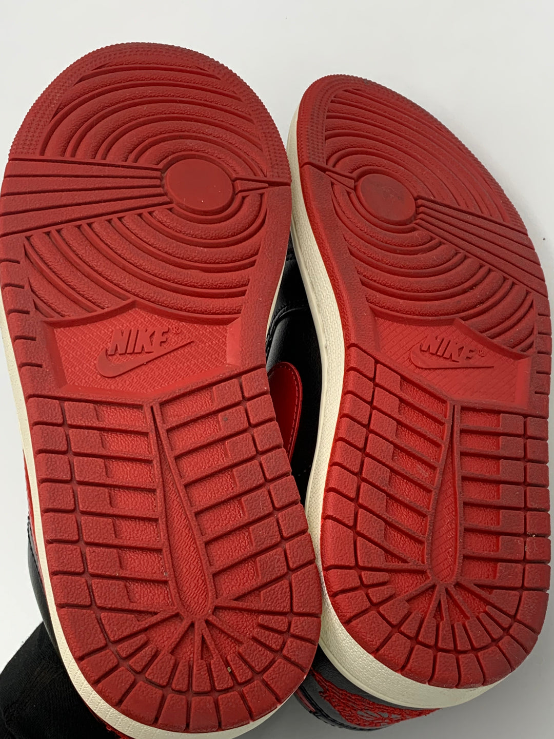 WMNS Air Jordan 1 Low - Size 7