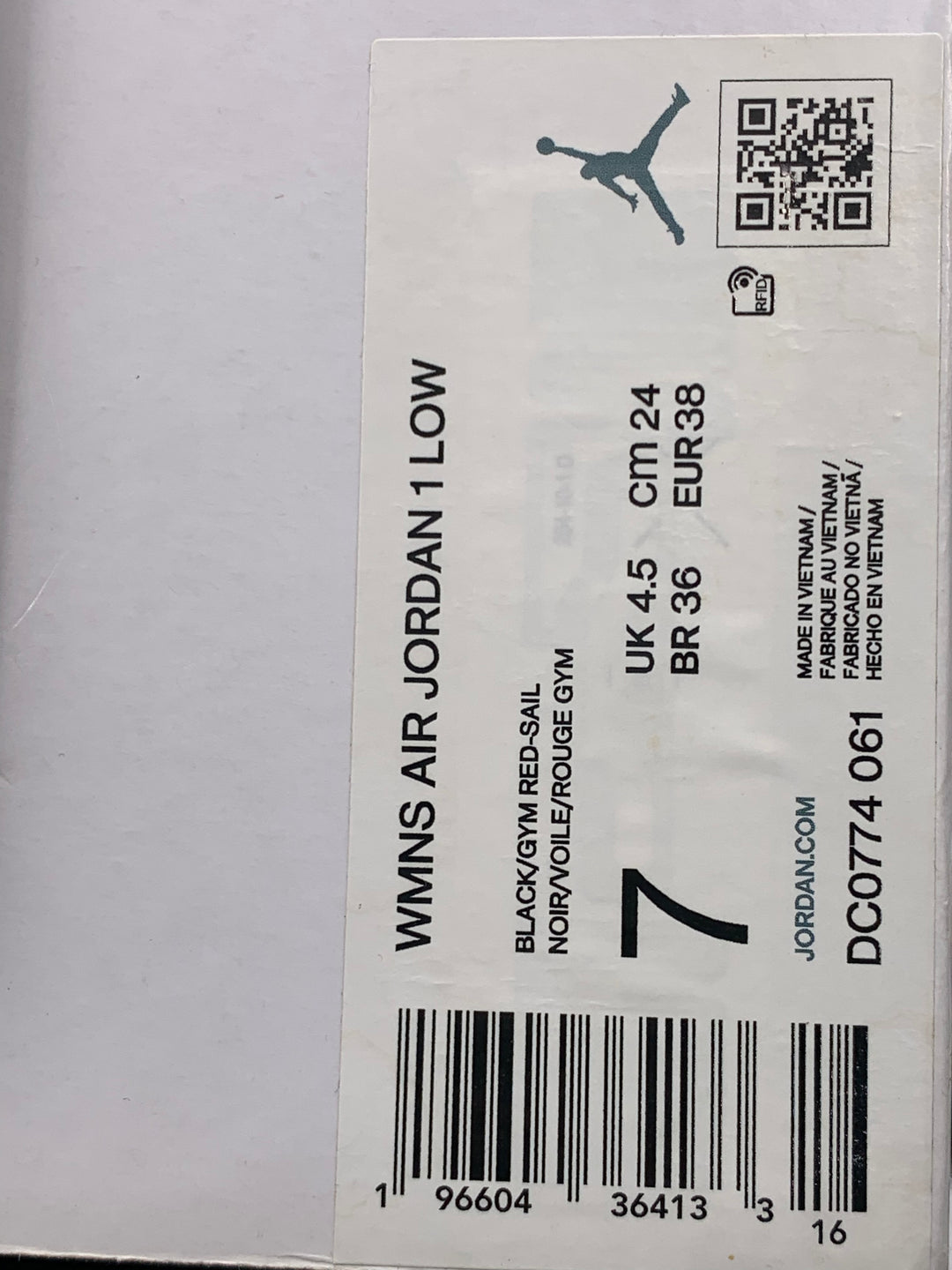 WMNS Air Jordan 1 Low - Size 7