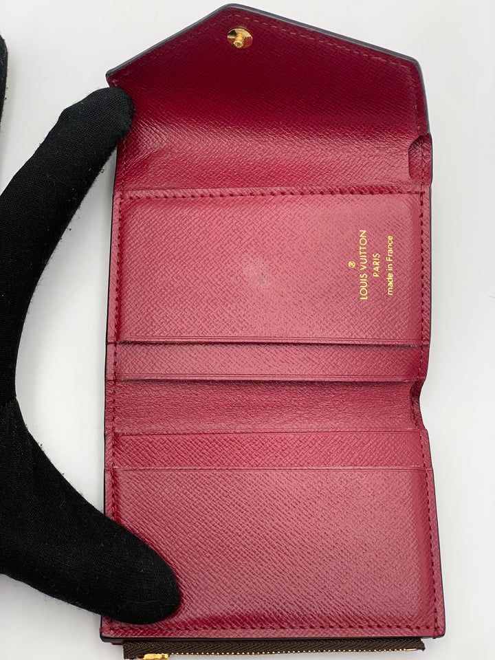 Louis Vuitton Fuchsia Zoe Wallet