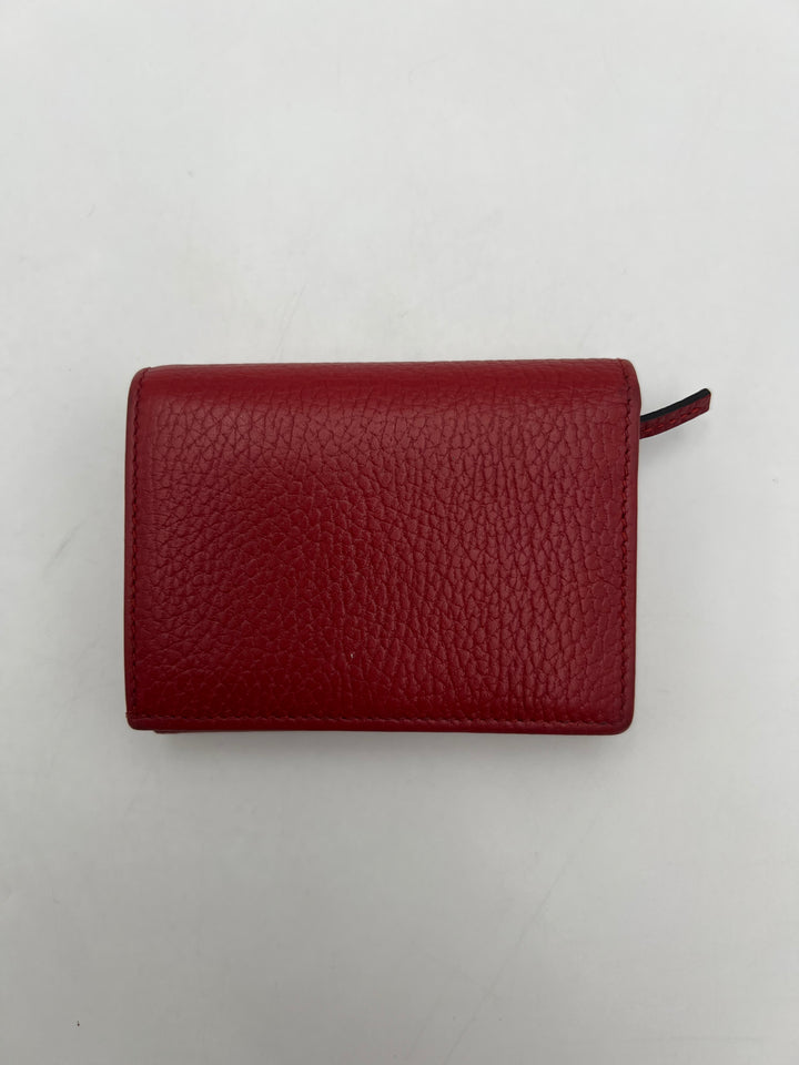 Gucci GG Red Petite Marmont Bi-fold Wallet