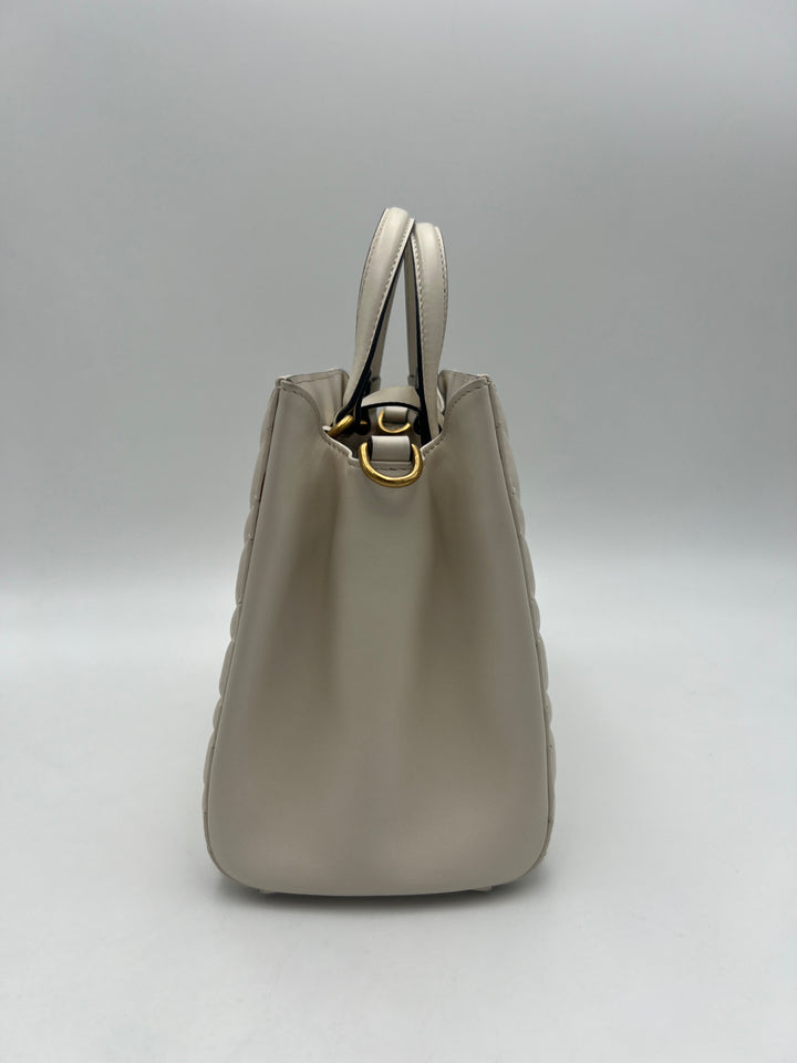 Gucci Small  GG Marmont Matelasse White Calfskin Satchel