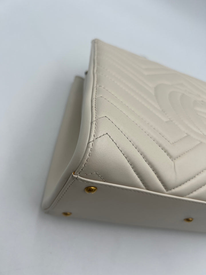 Gucci Small  GG Marmont Matelasse White Calfskin Satchel