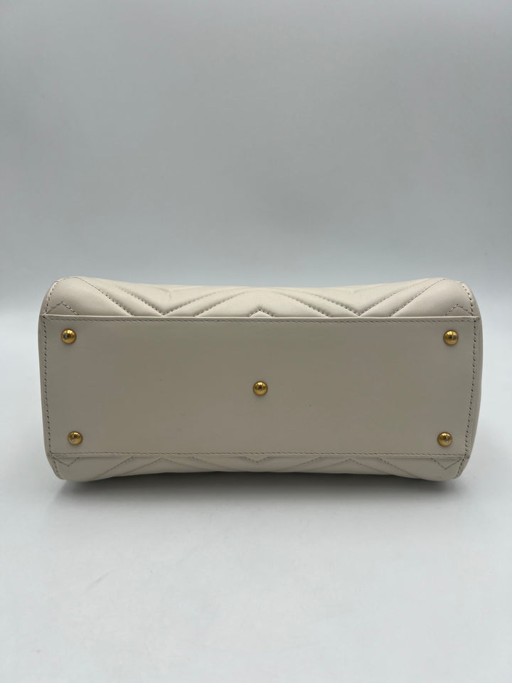Gucci Small  GG Marmont Matelasse White Calfskin Satchel