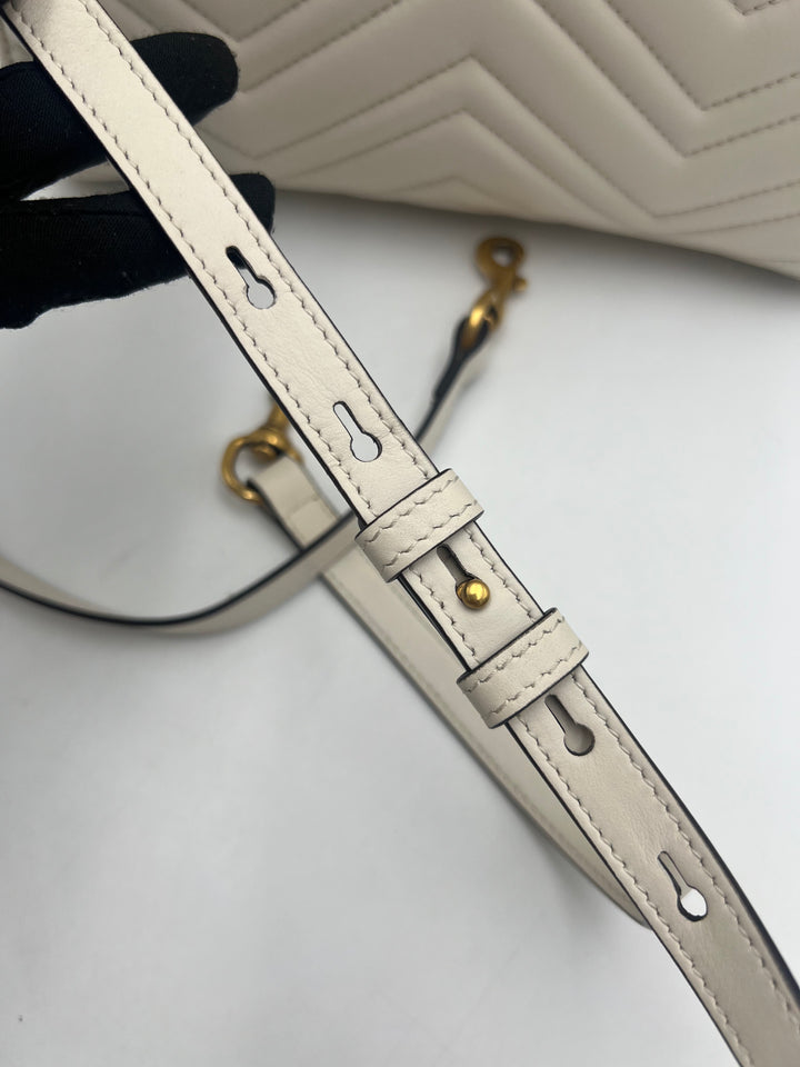 Gucci Small  GG Marmont Matelasse White Calfskin Satchel
