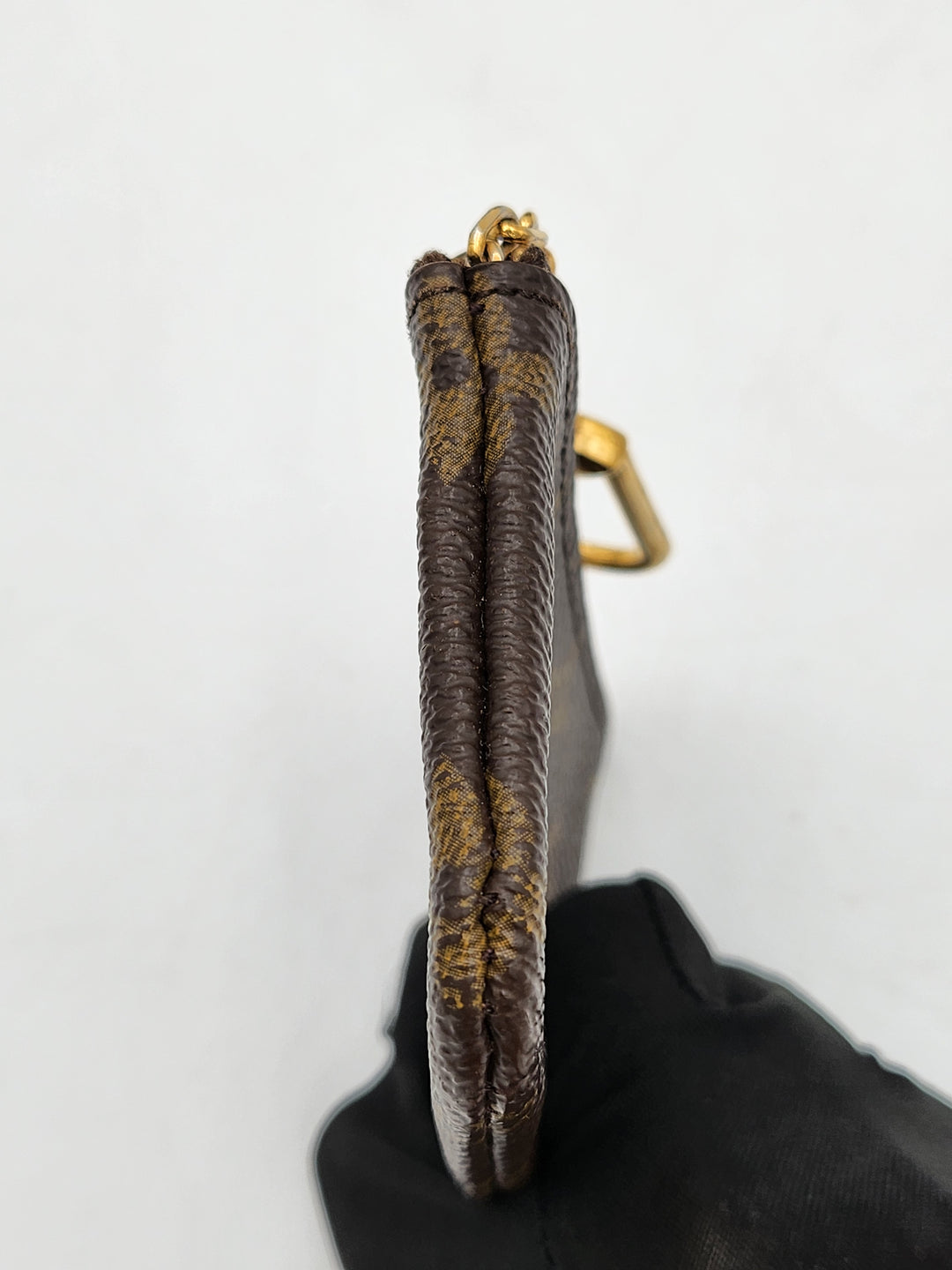 Louis Vuitton Monogram Key Cles