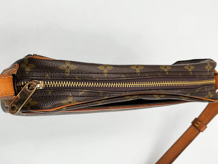 Louis Vuitton Monogram Jeune Fille MM