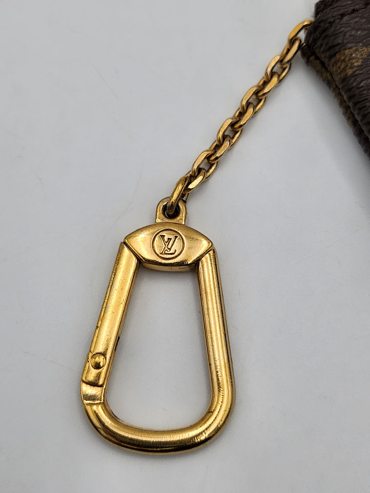 Louis Vuitton Monogram Key Cles