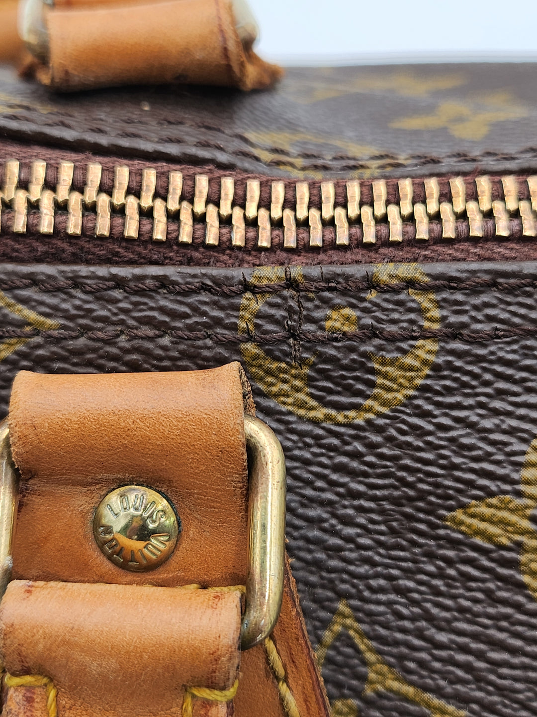 Louis Vuitton Monogram Speedy 35