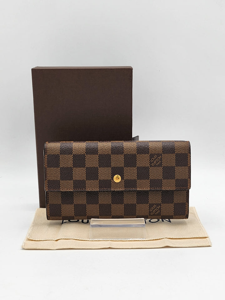 Louis Vuitton Damier Ebene International Long Wallet