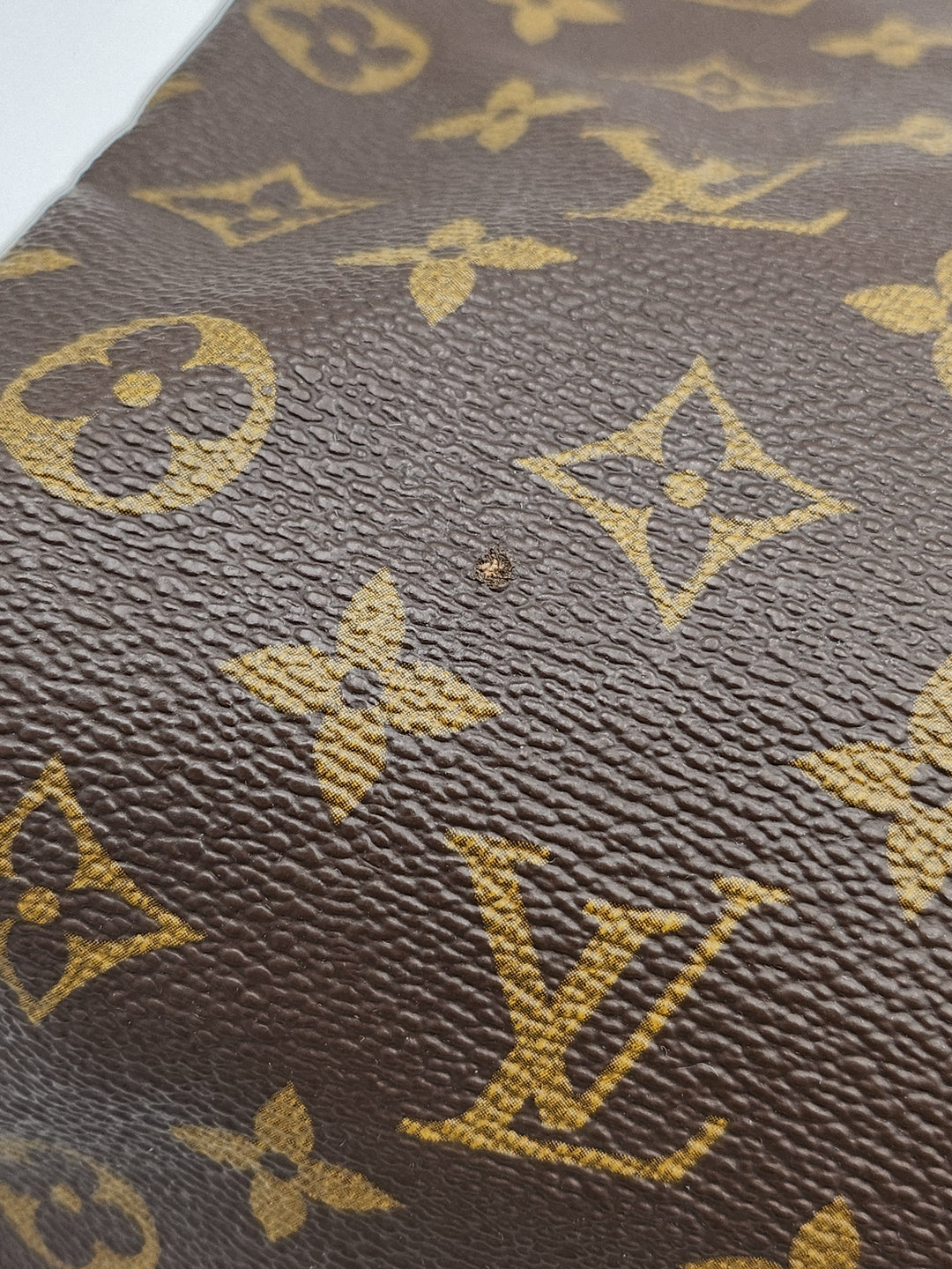 Louis Vuitton Monogram Speedy 35